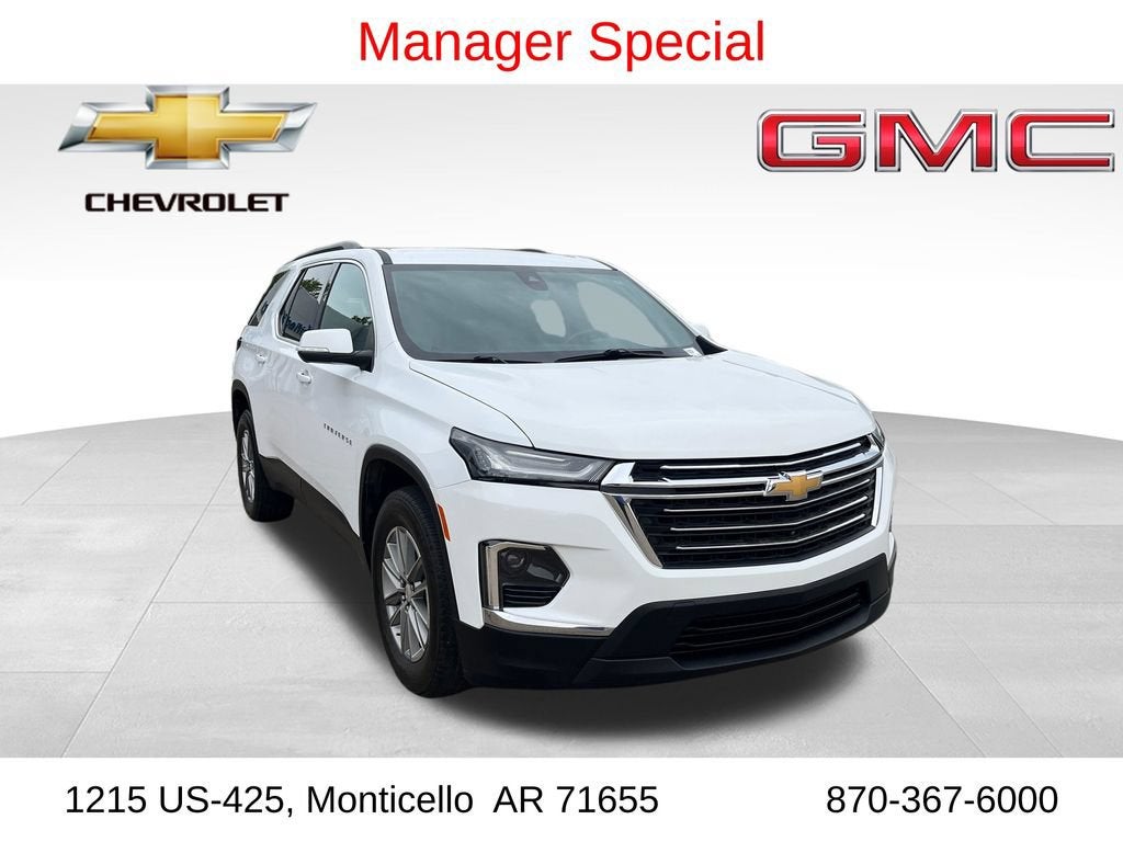 2023 Chevrolet Traverse LT Cloth in Summit White — front three-quarter view
